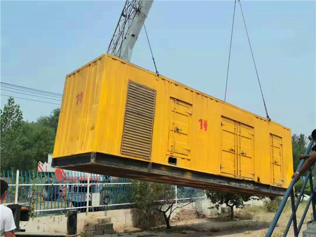 内黄300KW柴油发电机组油耗是多少?